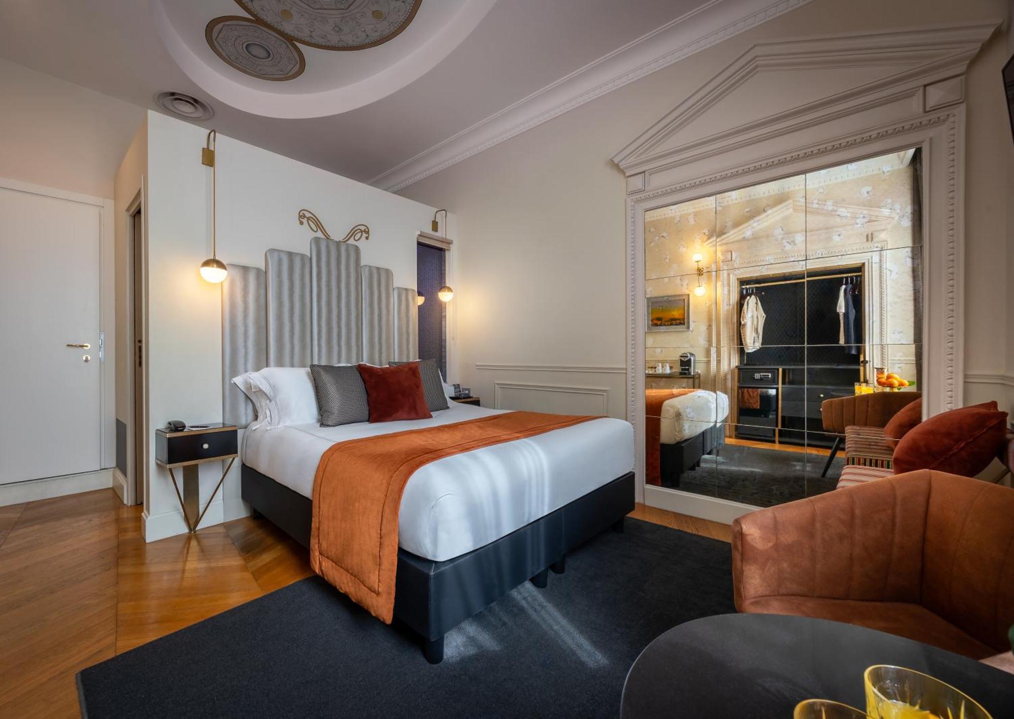 Maison Torre Argentina Guest house *