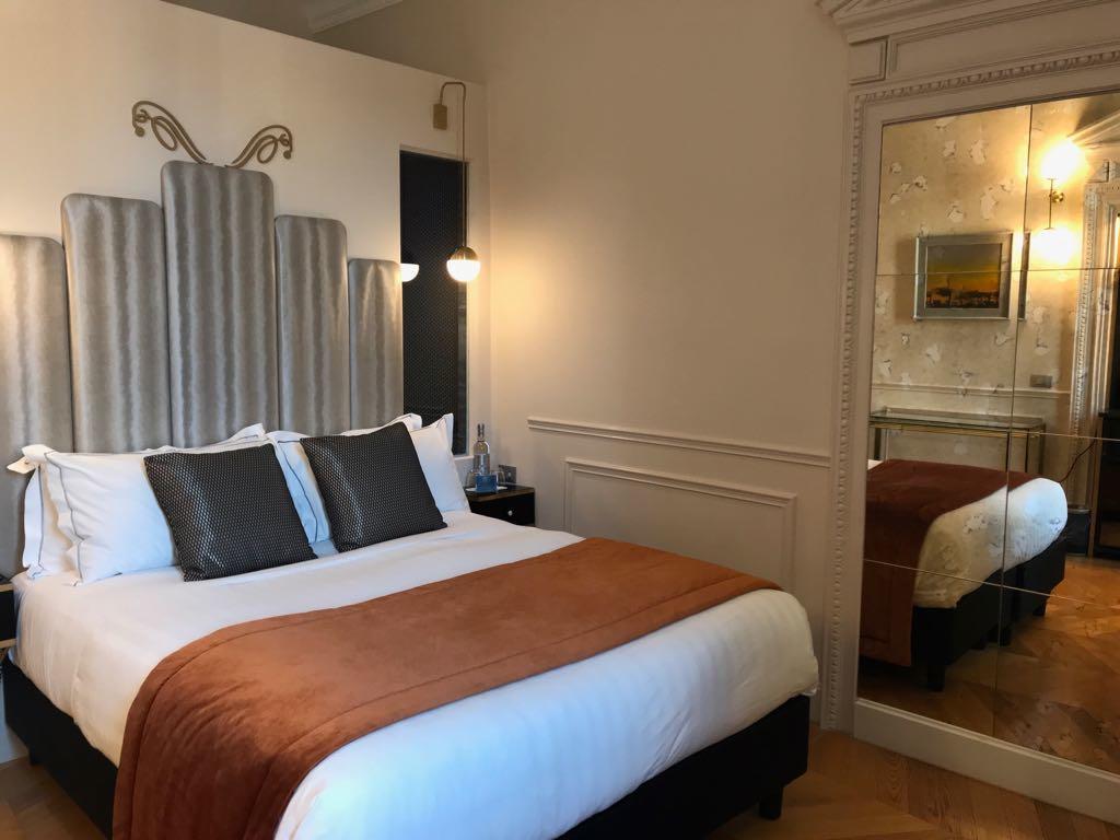 Gasthof Maison Torre Argentina Rom